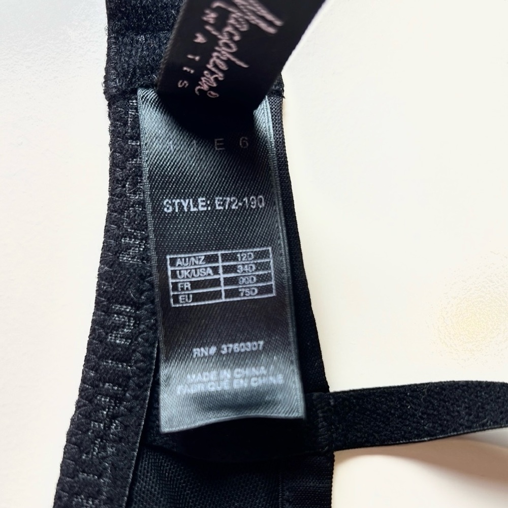 NWOT Elle Macpherson Intimates Push Up Bra - Picture 5 of 5